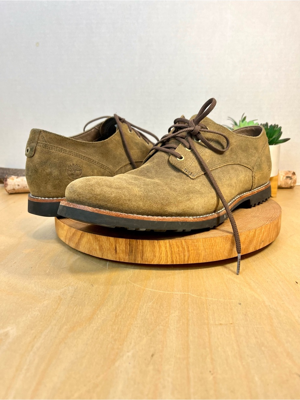 Timberland Stormbuck Taupe distressed Suede Derby Shoes Casual Lace-Up Size 12